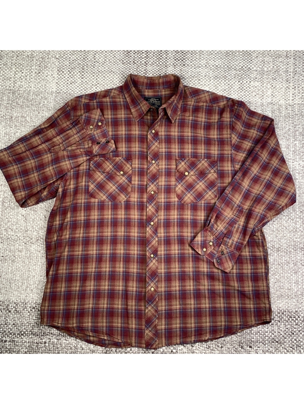 Nautica Jeans Co. Men's XL Plaid Button-Up Shirt